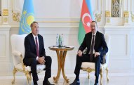 Nursultan Nazarbayev Prezident İlham Əliyevi təbrik edib