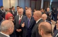 Ərdoğanın Əliyevlə görüşdə Paşinyana əl jesti… - Video