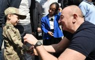 Laçında maraqlı dialoq: Sən mütləq general olacaqsan!
