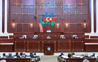 Milli Məclisin iclası başlayıb