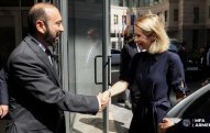 Kallas İrəvanda səfərdədir