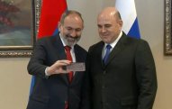 Mişustin Paşinyanla görüşdü
