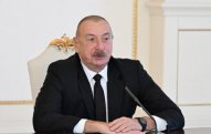 İlham Əliyev AB Şurasının prezidenti ilə danışdı