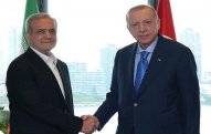 Ərdoğan Çində Pezeşkianla görüşdü
