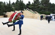 İtaliya Prezidenti Şəhidlər xiyabanını ziyarət edib
