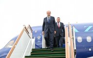 Ersin Tatar Azərbaycana gəlib