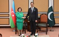 Sahibə Qafarova Pakistan Senatının sədri ilə görüşüb