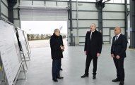 Prezident Sumqayıtda güzgü vərəqələrin istehsalı zavodunun açılışında iştirak edib