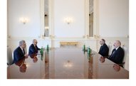 Prezident Muhsin Şentürkü qəbul edib - FOTOLAR