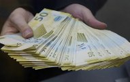 Azərbaycanda orta aylıq əməkhaqqı 5%-dən çox artıb
