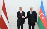 Azərbaycan və Latviya prezidentləri mətbuata bəyanatlarla çıxış edirlər