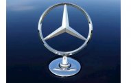 Mercedes 144.min avtomobili geri çağırır