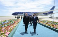 Prezident İlham Əliyev Qazaxıstana işgüzar səfərə gəlib