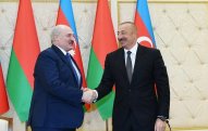 İlham Əliyev Lukaşenkonu təbrik etdi