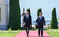 Prezident İlham Əliyevin Çolpon-Ata şəhərində rəsmi qarşılanma mərasimi olub - FOTO