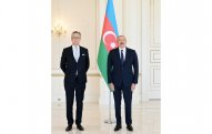 Prezident İlham Əliyev Almaniyanın yeni səfirinin etimadnaməsini qəbul edib