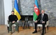 İlham Əliyev Zelenskini təbrik edib
