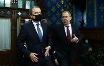 Ceyhun Bayramovla Lavrov arasında telefon danışığı oldu