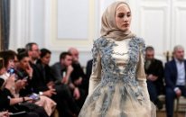 23 yaşlı qızını Mədəniyyət naziri təyin etdi (FOTOLAR)