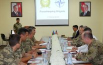 ABŞ generalı Azərbaycan Ordusunun hərbi hissəsində (FOTOLAR)