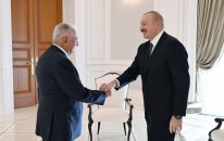 Prezident İlham Əliyev Qəbələdə Binəli Yıldırımı qəbul edib