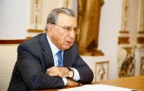 Ramiz Mehdiyevə elektron qandal vurulub?