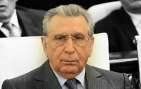 Ramiz Mehdiyevin halı pisləşdi - Həkim çağırdılar