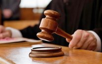 3 hakim təqaüdə göndərildi