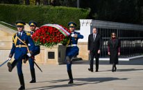 Prezident İlham Əliyev və Mehriban Əliyeva Şəhidlər xiyabanını ziyarət ediblər - FOTO