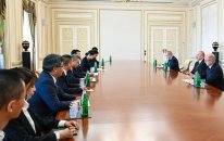 Prezident Lü Cünü qəbul etdi