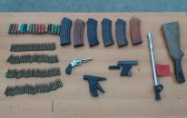 İki gündə polis xeyli silah-sursat aşkar edib