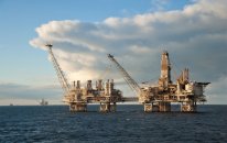 Neftimizin qiyməti 64 dollardan aşağı enib