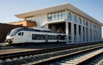 Qatarın qarşısına 54 dəfə qəfil heyvan çıxıb