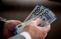 Ölkəmizdə orta aylıq əməkhaqqı 9%-dən çox artıb