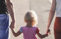 Bu il 165 uşaq övladlığa veriləcək