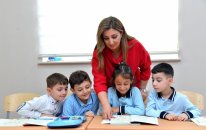 Laçın şəhərindəki orta məktəbdə 173 şagird təhsil alır, 19 müəllim çalışır