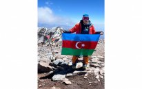 FHN-in əməkdaşı Akonkaqua zirvəsini fəth edib - FOTO