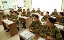 Qadınlar üçün müddətdən artıq həqiqi hərbi xidmət azaldılır