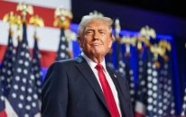 Tramp UNO-larla bağlı göstəriş verdi