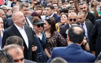 Ölkə başçısı tək deyil, Azərbaycan və 50 milyon azərbaycanlı ilə addımlayır!