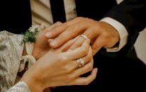 Azərbaycanda arvadının soyadını götürən kişilərin sayı...