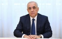 Əli Əsədov yeni qərar imzaladı