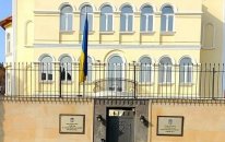 Ukraynanın ölkəmizdəki səfirliyi bayraqları endirdi