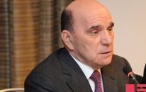 Ermənistan seçiciləri ”real Ermənistana” və regional sülhə səs verdi, amma…