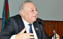 Hüseynbala Mirələmovun ədəbiyyat iddiası və bədii uğursuzluğu