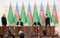 Azərbaycan-Türkmənistan sənədləri mübadilə olundu
