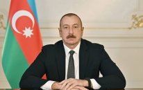 Azərbaycan Prezidenti şəhid hərbçiləri təltif edib