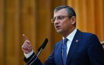 Bir saatda 387.000 üzv CHP-dən istefa verdi