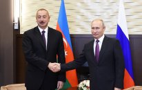 Əliyev müasir, ziyalı insandır - Putin