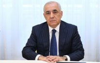 Əli Əsədov yeni qərar imzaladı